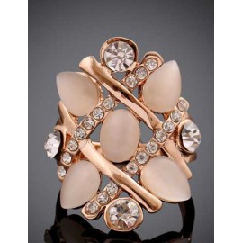 Ornate Gem Ornament Rhinestone Overall Ring in Champagne