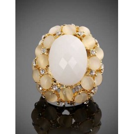 Graceful Stone Ornament Rhinestone Trim Ring in Yellow